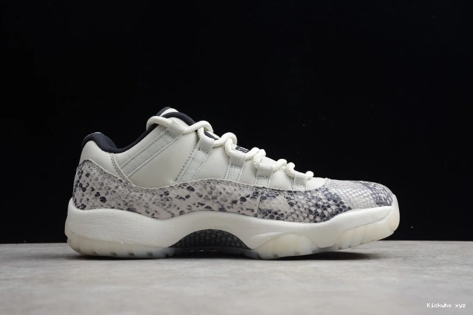 Snake Light Jordan 11 Bone SE Low CD6846-002 Air 0607